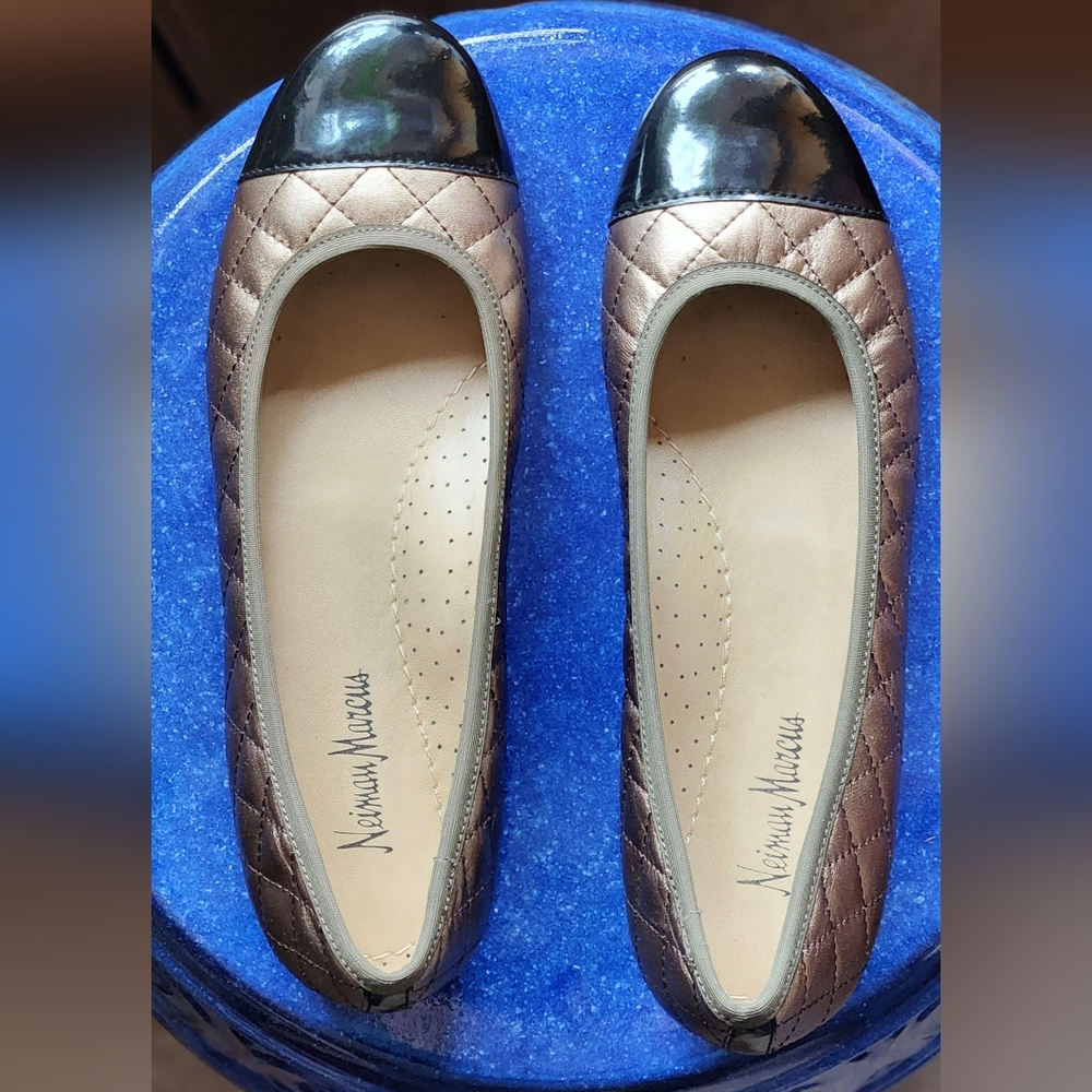 Neiman Marcus Ballet Flats NWOT